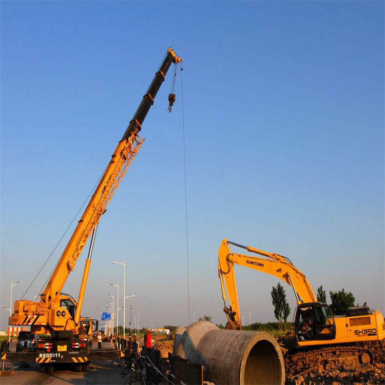 罗庄25吨吊车吊8吨,最远吊多少米